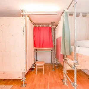 Hostel Montagu
