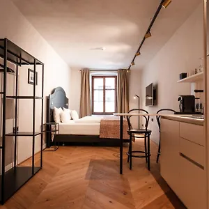 Hotel apartamentowy H5 Grauer Baer &