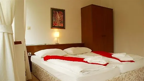 B&B Hotel Heimgartl İnnsbruck 3*,  Avusturya